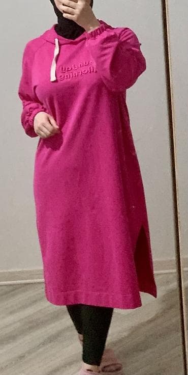 Svitşotlar: 1-ce defe geyinilib, Yeni Kimidi Satilir Cemi 25 azn‼️🤌🏻 M-L-Xl gedir — 1