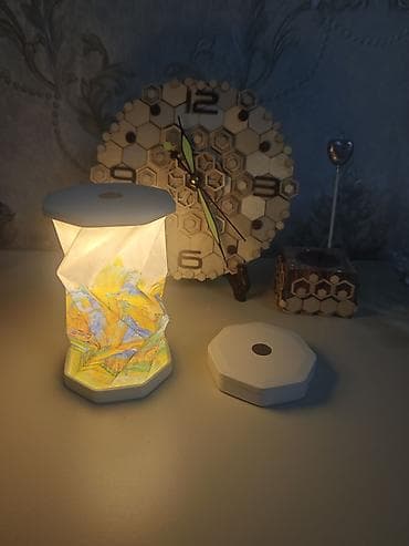 Pərdə və jalüzlər: Origami stildə portativ LED masa lampası - Dizayn: Qatlana bilən — 2
