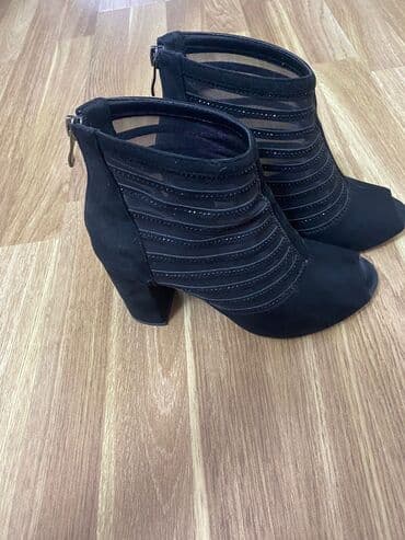 туфли новая не одевала не разу: Туфли, Размер: 37, Новый — 1