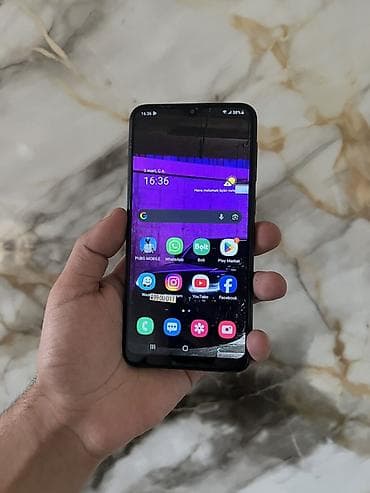 Samsung Galaxy A10, 32 GB, rəng - Qara, İki sim kartlı lalafo.az -da Samsung Galaxy A10, 32 GB, rəng - Qara, İki sim kartlı