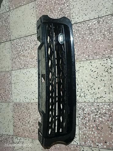 Land Rover ön radiator barmaqlığı (qara) - Model: Land Rover üçün ön at lalafo.az Land Rover ön radiator barmaqlığı (qara) - Model: Land Rover üçün ön