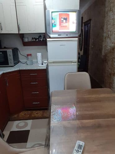 9 ci mikrorayon satilan evler: Bakı, Hövsan qəs., 2 otaqlı, Köhnə tikili, 60 kv. m — 8