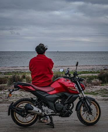 mma əlcəyi qiyməti: Yamaha - FZS — 4