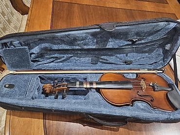 Скрипки: Məhsul: Skripka dəsti Tərkib: - Tam ölçülü skripka (3/4) - Arbala — 4