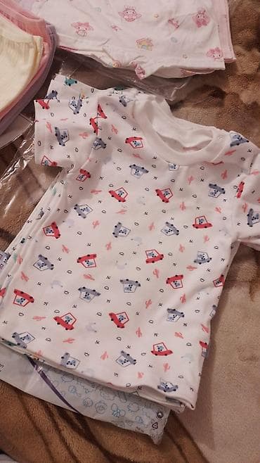 Uşaq üçün qısaqoll köynək dəsti - Material: yumşaq, nəfəsalan pambıq