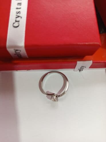 tek qaş üzüklər: Gümüş rəngli tek qas zərif üzük 7olcu 17razmer - Dizayn: Asimmetrik — 8