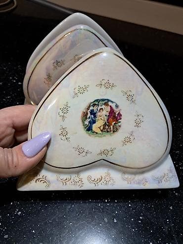 salfet qabı: 2 ədədi 50 man Thun Karlovarský Porcelán (Czech Republic) markalı — 2