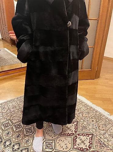 idman geyim: Şuba norka. Yeni kimi. 1000 — 9