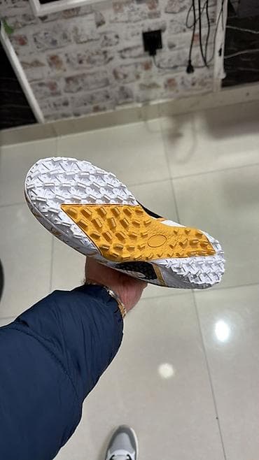 İdman alətləri: Butslar Ölçü: 42, Yeni — 2