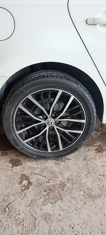 R17 volkswagen polo diskləri. 5 bolt 100mm-lik. Çatı, qırığı və