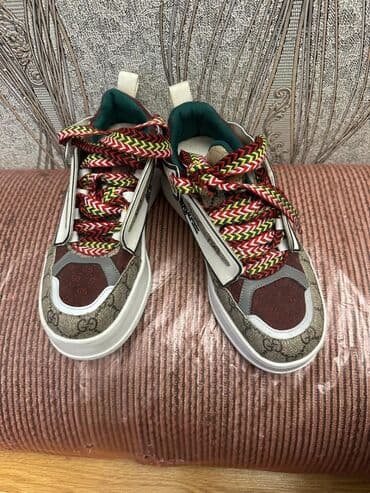 supunatorlu uşaq şəp şəpləri: Gucci 39 razmer — 1