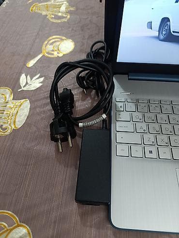 iphone 6 plus ikinci el: HP noutbuk – mavi korpus Xüsusiyyətlər və dizayn: - HP markalı, mavi — 3