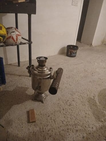 su cəni gəncə: Klassik metal samovar - Material: cilalanmış metal/krom korpus, bərk — 2