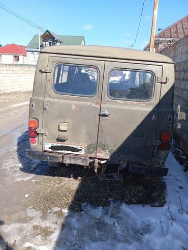 mişelin təkərləri: UAZ 452 Buhanka: 2.5 l | 1978 il 100000 km Van/Minivan — 2