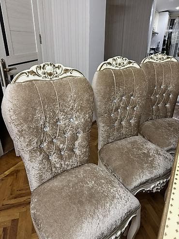 antik stullar: Klassik üslubda yemək dəsti - Komplekt: 1 böyük masa + 8 stul (6 ədəd — 7