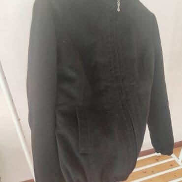 qadınlar üçün təbii dublyonkalar: Qadın Paltosu L (40 -42) ölçüdədir.Tarqovuda alınıb italyan brendidi — 3