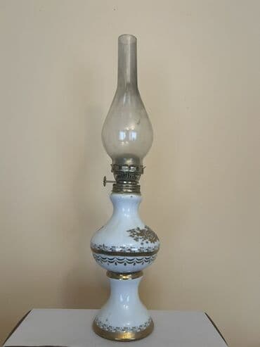 kerosin: Porselen korpuslu klassik kerosin lampası - Material: ağ porselen — 1