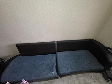 Künc divan, Parça