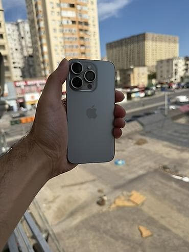 IPhone 15 Pro, Natural Titanium, Face ID — 4