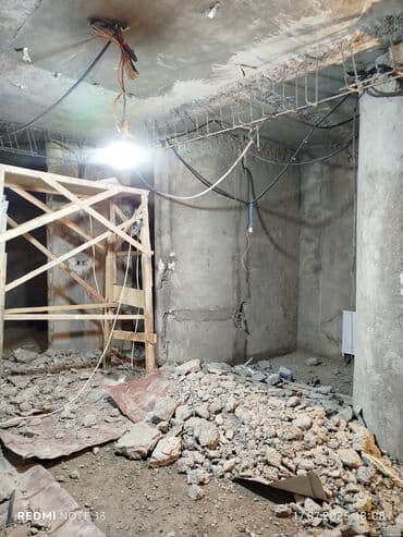 malyar işi: Səssiz tozsuz səliqəli kəsim. Beton katlavan monolit kubik — 14