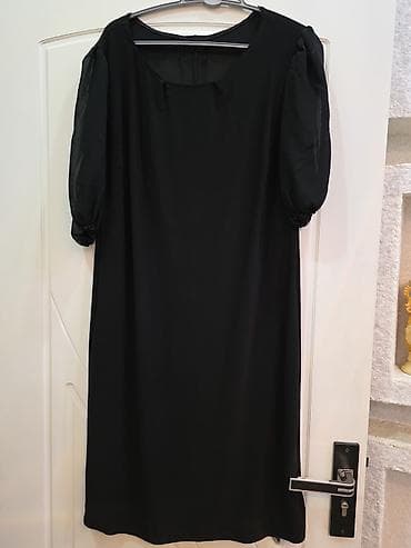 gundəlik don: Qara rəngdə qadın paltarı - Dizayn: Sadə, klassik kəsim; dairəvi yaxa — 1