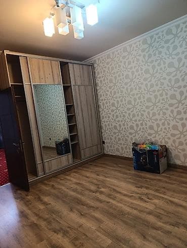 Mənzillər: Satılır: Kupçalı, Bunker tipli təmir olunmuş Mənzil. 80kmv, 3 otaq, + — 7