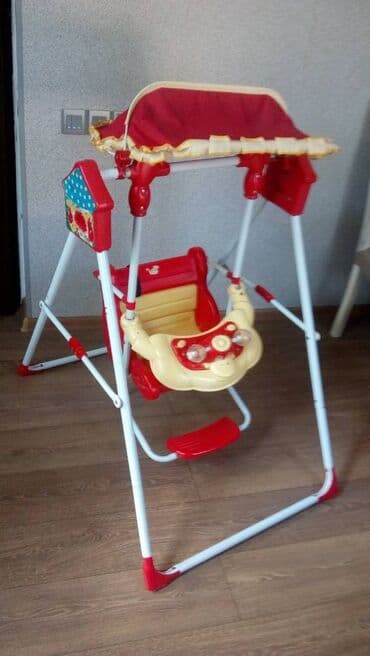 uşaq yelənçəyi: Yelləncək yaxşı vəziyyətdədir Batareya qoyanda işiqları yanır və — 1