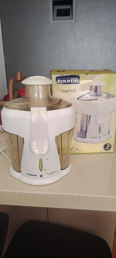 Mətbəx texnikası: Taurus LiquaFruits meyvəsıxan - Güc: 400 W - Tutum: 500 cc (şirə — 1