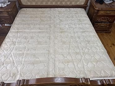 tek kravat: Tək matras satilir - Ölçü: təxmini 2/180 sm normaldi unvan əhmedli — 2