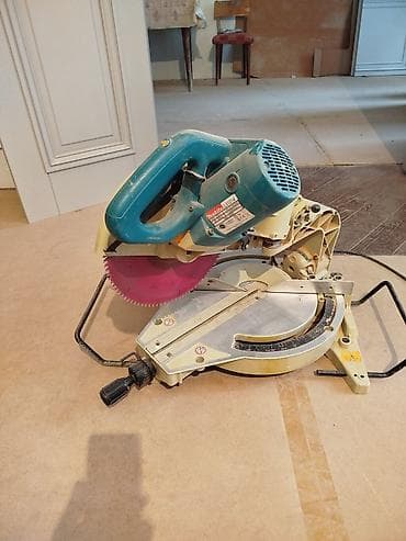 Makita sürüşdürülə bilən künc kəsən mişar (sliding compound miter saw)