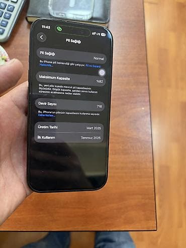 iphone 11 2el: IPhone 16, 128 GB, Qara, Face ID — 7