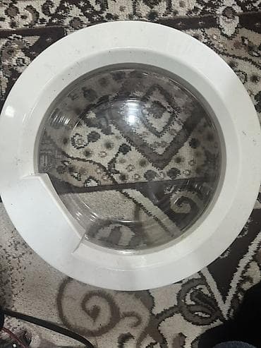 Paltaryuyan maşın üçün ön qapı (luq). 
Atlant model