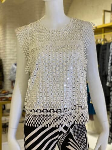 toxunma papaq modelleri: Italia 🇮🇹 məhsulu. Yenidi. Mağaza bağlandığı üçün geyimlər maya — 2