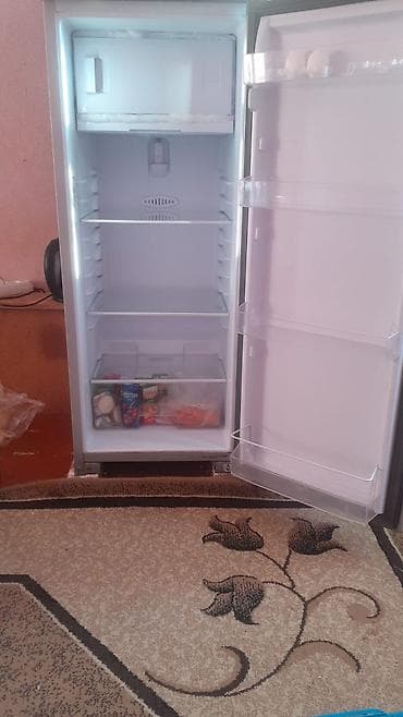 iphone 14 plus ikinci el: Mini Soyuducu Satılır, rəng - Gümüşü — 2