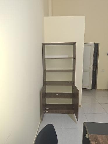 dus kabin: Ofis mebel dəsti Tərkib: - L formalı iş masası: geniş iş səthi, ön — 3