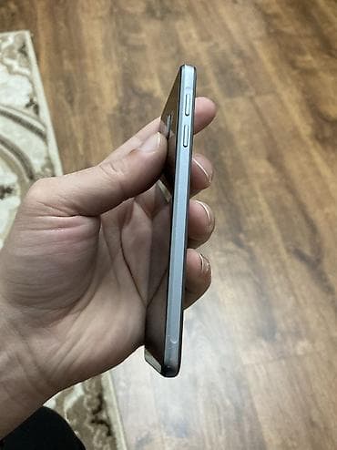 pioneer 16: Samsung Galaxy A3 2016, 16 GB, rəng - Qara, Düyməli, İki sim kartlı — 2