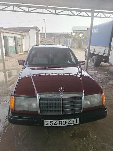 sprinter oturacaqlar: Mercedes-Benz E 230: 2.3 l | 1988 il — 7