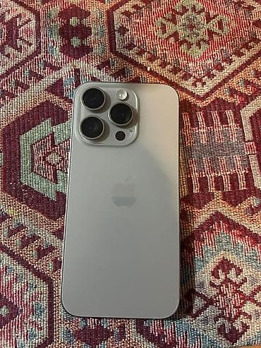 IPhone 15 Pro, Gümüşü, Face ID — 2