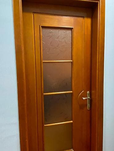 islenmis qapi satiram: Qapı dəsti – daxili otaq qapıları - Sayı: 3 ədəd - Növ: Şüşəli daxili — 3