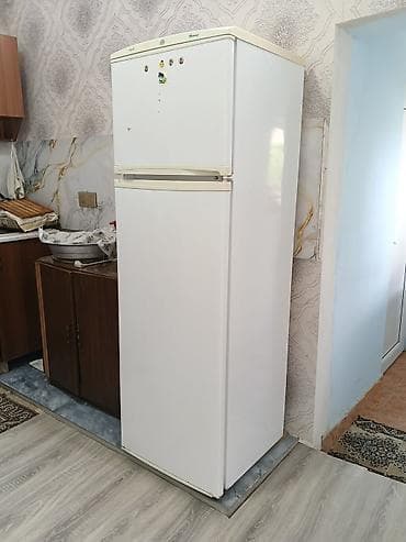 Dnepr Soyuducu Yaxsi veziyetdedi problemi yoxdu Soyutmasi yaxşıdı — 2