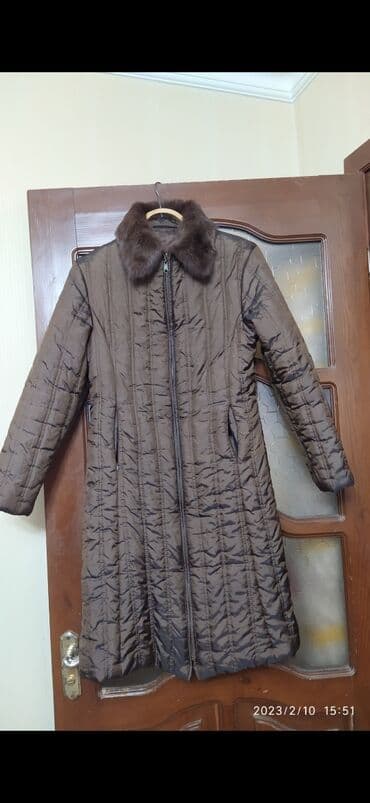 kişilər üçün demisezon steqan gödəkçələr: Стёганная курткаворотник кролик. В идеальном состоянии,без проблем — 3