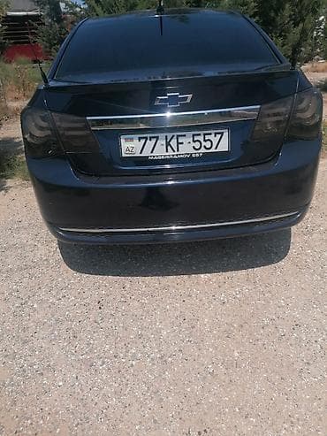 аз авто: Chevrolet Cruze: 1.4 л | 2010 г. Седан — 4