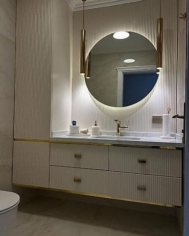 Düz dolab, Hamam üçün, Açılan, Korpuslu