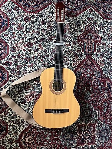 ereb pulu: Klassik gitara – Hohner Ukraynadan alınıb, ikinci sahibiyəm, səliqəli — 3