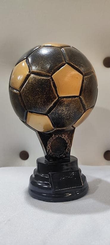 Suvenirlər.uzərini lazerle istənilən söz yazırıq istəyə görə.5 lalafo.az -da Suvenirlər.uzərini lazerle istənilən söz yazırıq istəyə görə.5