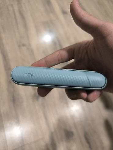 i̇qos: IQOS cihazı – tütün qızdırma sistemi (mavi/boz tonlarda) — 2