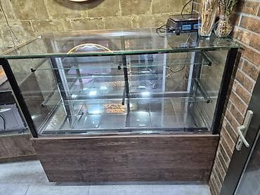 Shirniyyat vitrin soyuducu 1000 Azn. Bir ay istifade olunub. Ideal lalafo.az -da Shirniyyat vitrin soyuducu 1000 Azn. Bir ay istifade olunub. Ideal