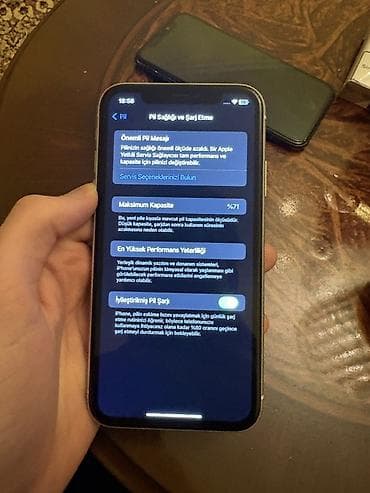 sony video camera 2000: IPhone 11, 128 GB, Ağ, Face ID — 3