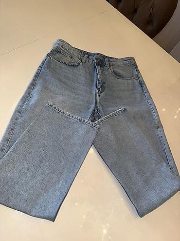 Cinslər: Her bir cins az geyinilib. Asosdan alinib hamisi. 40 olcudur. Belden — 3