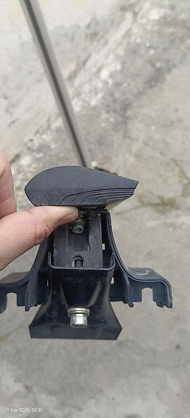 16 liq teker: Avtomobil üçün dam relsi (çarpaz rels) dəsti - Material: alüminium — 4